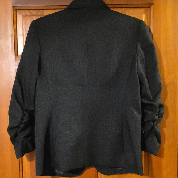Anne Klein Black Blazer with Gold Button abd Stylish Sleeves - Picture 5 of 9